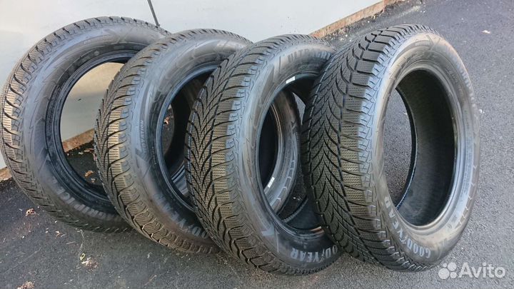 Goodyear UltraGrip Ice 2 205/60 R16 96T