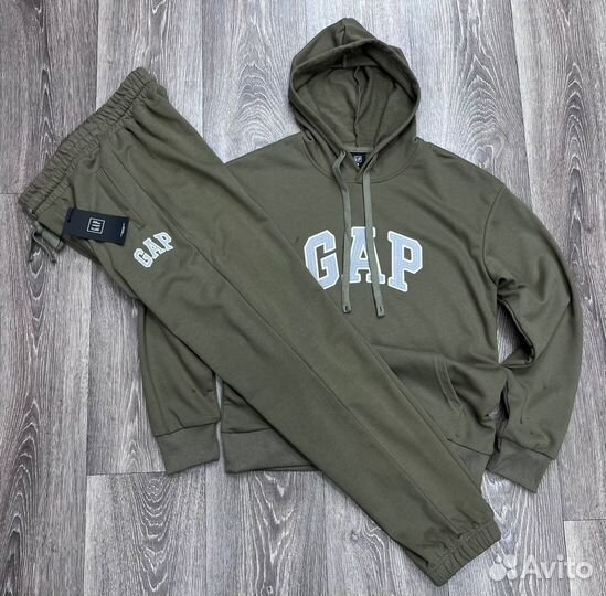 Костюм Gap