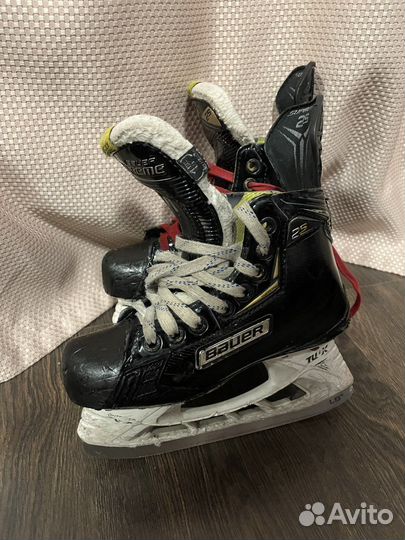 Коньки Bauer Supreme 2S размер 1,5 ее