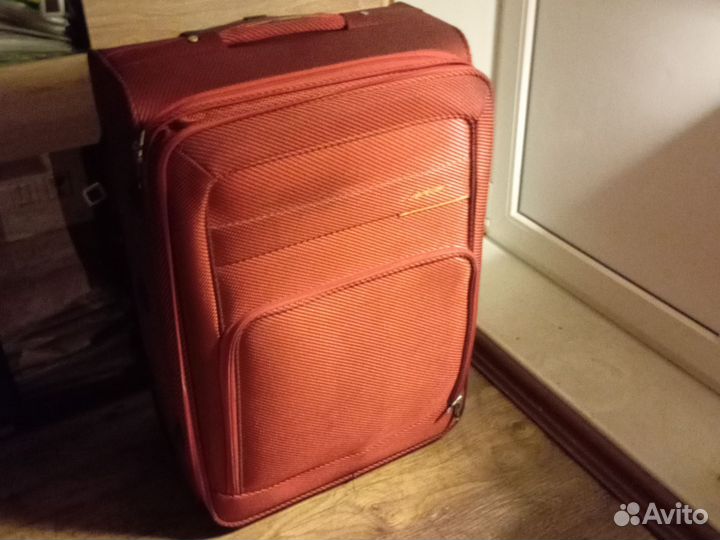 Чемодан на колесах большой xl 120 л