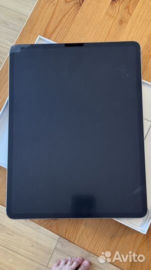 iPad pro 12.9 2022 wi-fi + cellular. Space gray