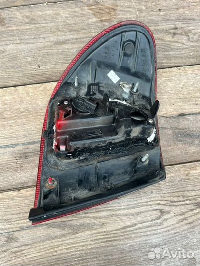 Фонарь задний правый Nissan Almera N16 1.5 2004