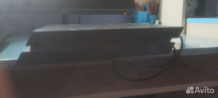 Приставка Sony PS4