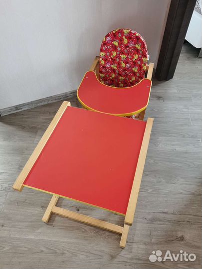 Детский столик для кормления