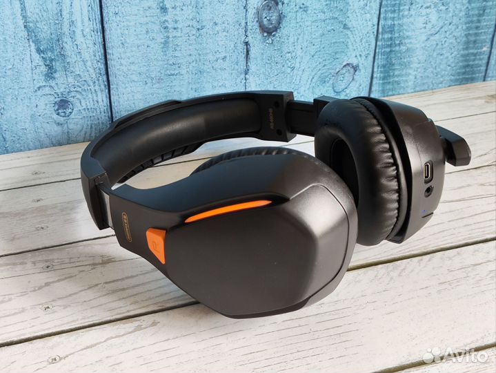 Наушники беспроводные с микрофоном Remax RB-680HB