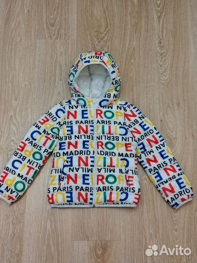 Куртка на девочку 7-8 лет Benetton