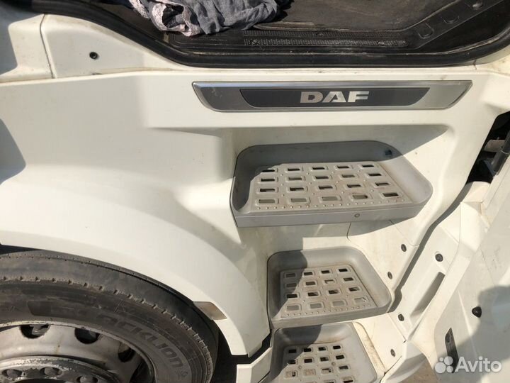 Корпус подножек правый 2019г. Daf XF106