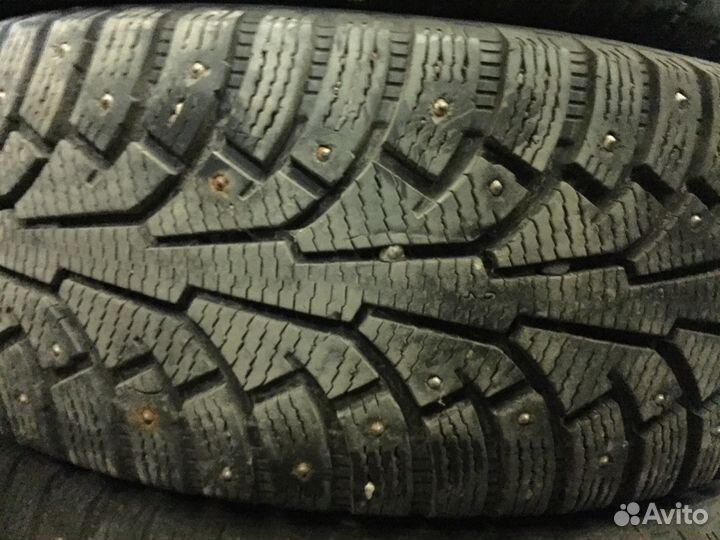 Nokian Tyres Hakkapeliitta 5 SUV 235/60 R17