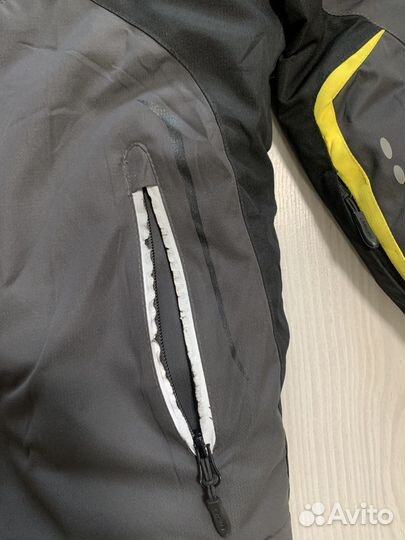 Горнолыжная куртка