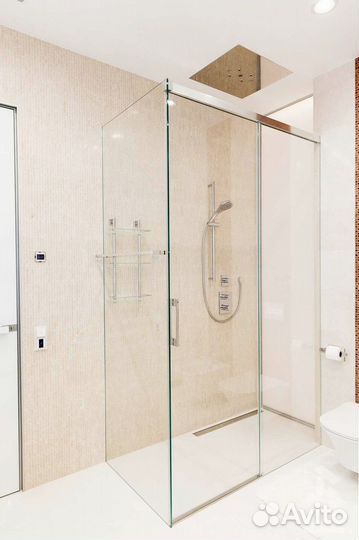 Перегородки из стекла в душевую под ключ