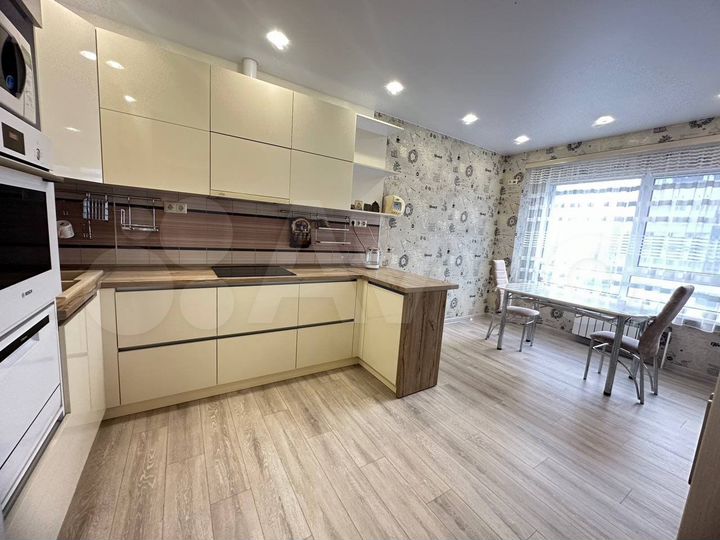 3-к. квартира, 76 м², 7/17 эт.