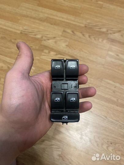 Блок стеклоподъёмников Skoda Kodiaq 5g0959857