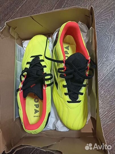 Минифутбол кроссовки оригинальные adidas