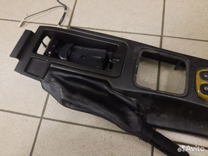 Консоль средняя Jaguar S-type 3.0 1999