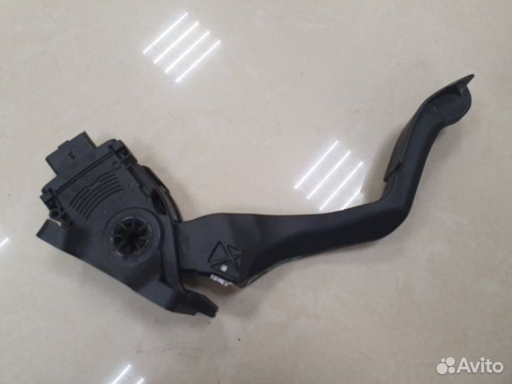 Педаль акселератора Peugeot 408 4D EP6C M 2012