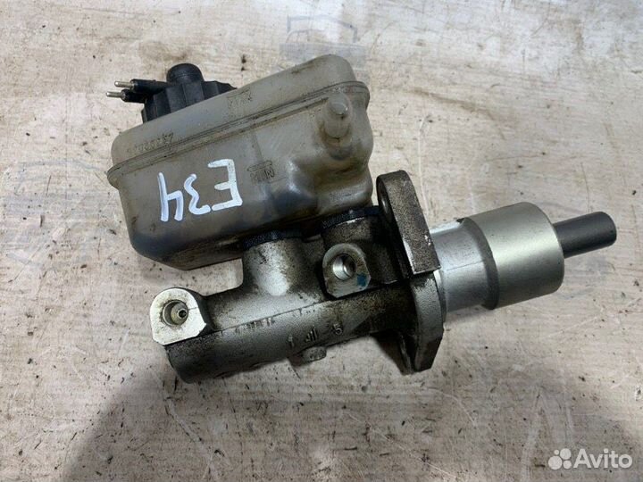 Главный тормозной цилиндр Bmw 5-Series E34 M50B25