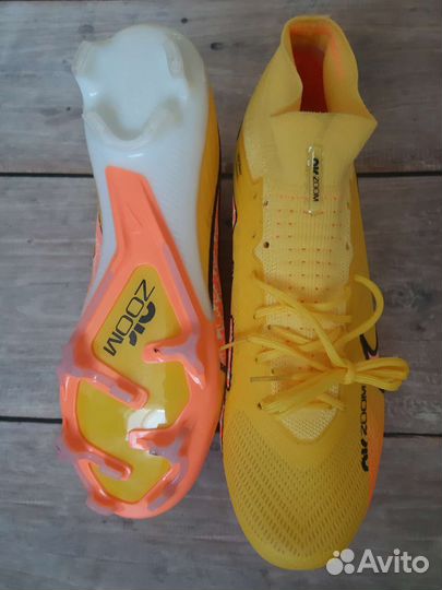 Продам бутсы