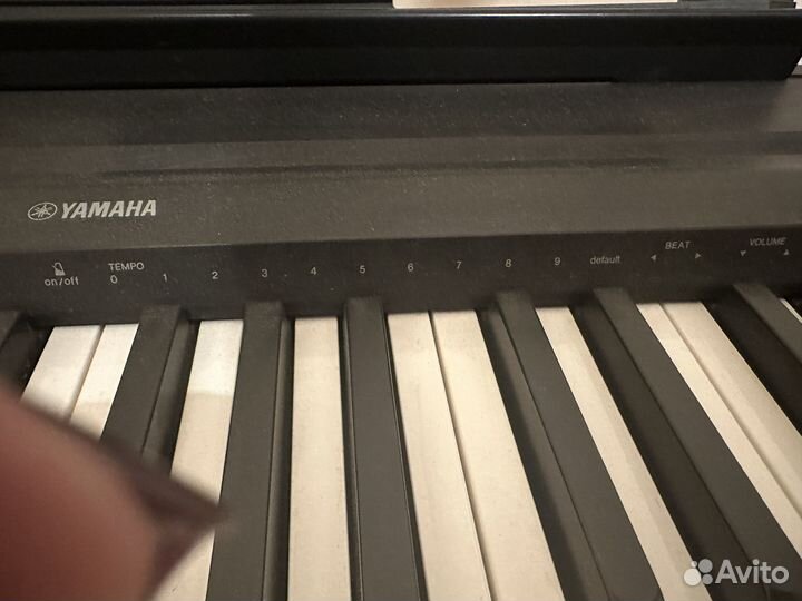 Цифровое пианино Yamaha P35