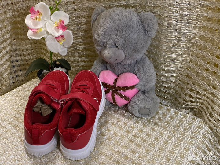 Кроссовки для девочки 33 размер