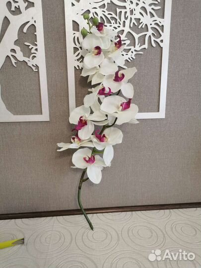 Искусственный цветок (орхидея)