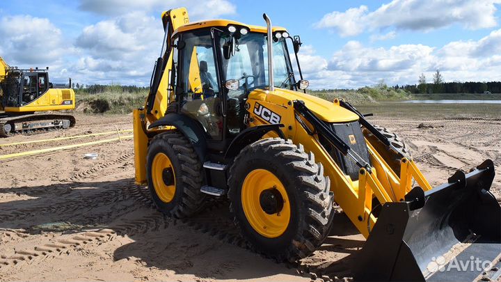 Аренда экскаватора погрузчика JCB. Услуги трактора