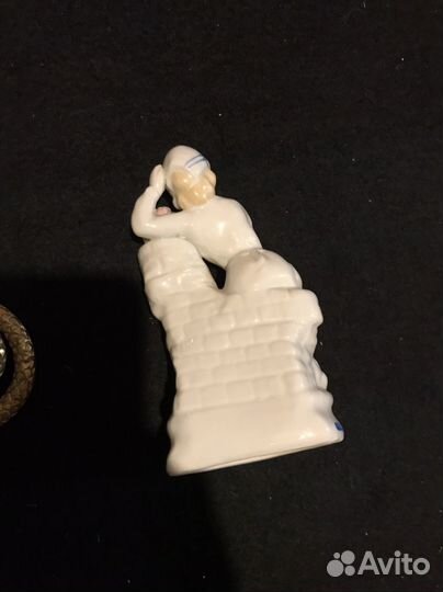 Статуэтка и подсвечник латунь Германия