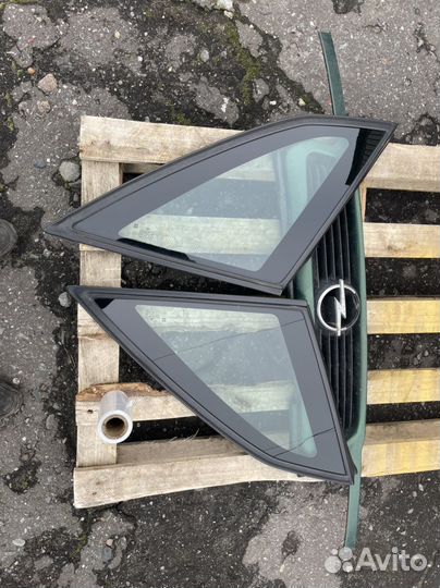 Задние форточки opel