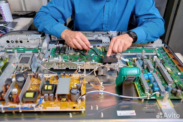 Инженер по ремонту тв