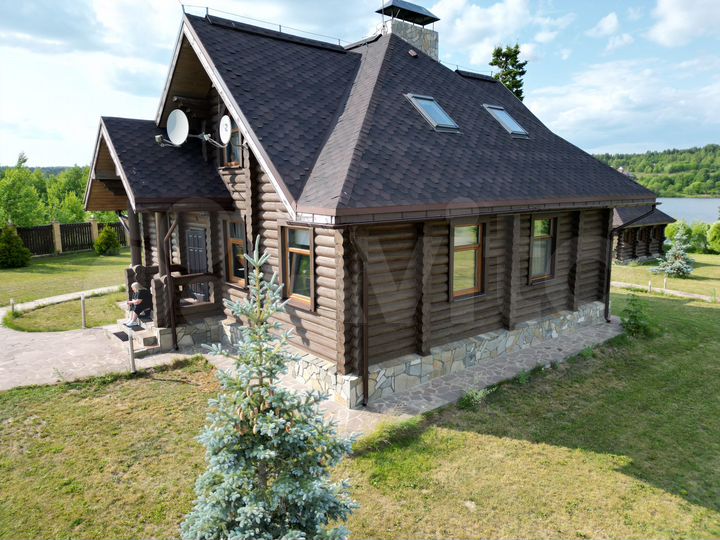 Дом 156,9 м² на участке 70 сот.