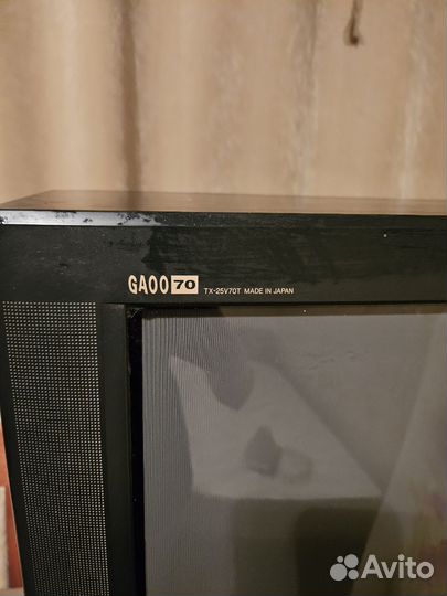 Телевизор Panasonic gaoo 70 TX-25v70t