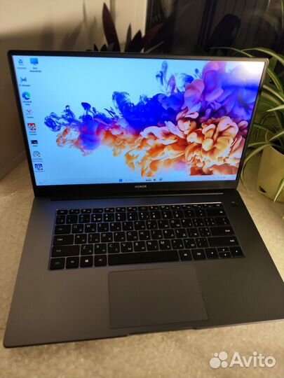 Honor\Core i5 1135G7\16 DDR4\512 SSD\Intel Iris Xe