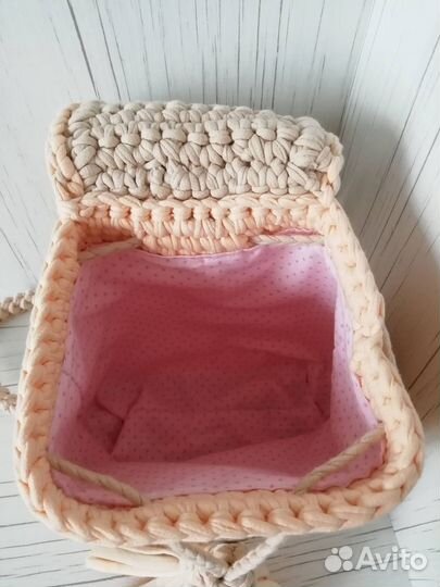 Вязаный рюкзачок