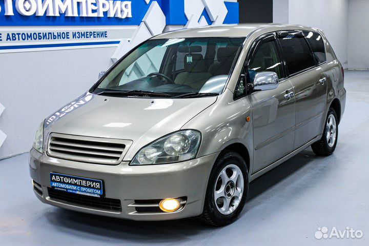 Toyota Ipsum 2.4 AT, 2002, 370 000 км