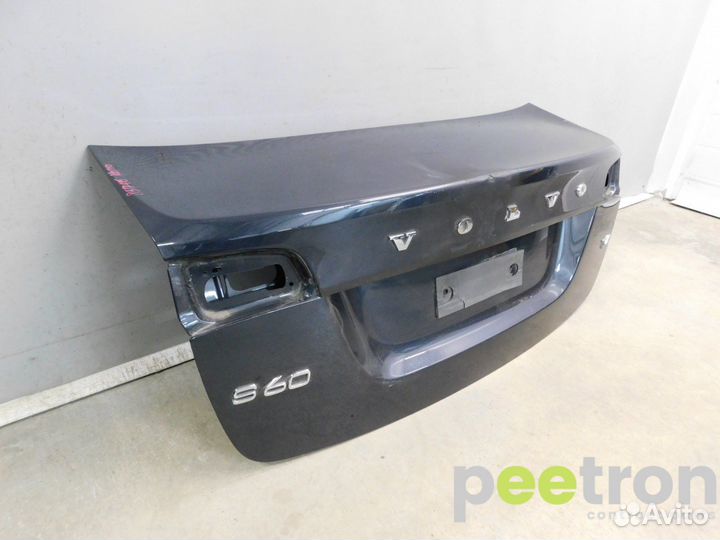 Б/У Б/У Крышка багажника б/у 31395582 volvo