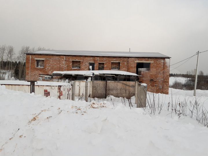 Дом 580 м² на участке 15 сот.