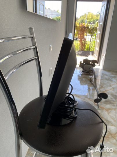 Монитор benq