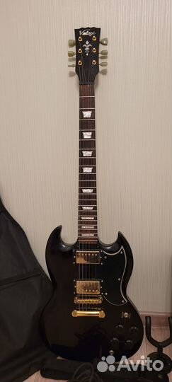 Электрогитара Vintage VS6 + комбик Hiwatt G20AFX