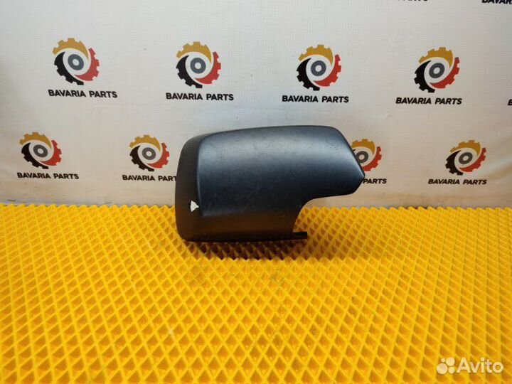 Накладка зеркала правая Bmw X3 E83 2.5 N52 2009