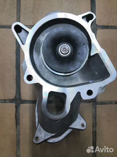 Водяной насос Land Rover/BMW/Rover/MG