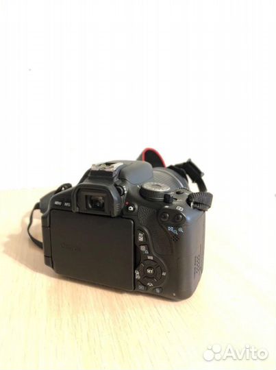 Зеркальные фотоапараты canon