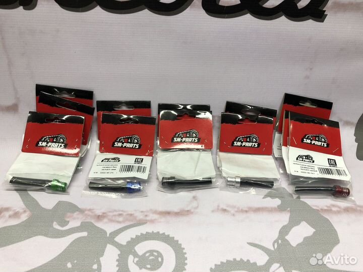 Клапан крышки топливного бака