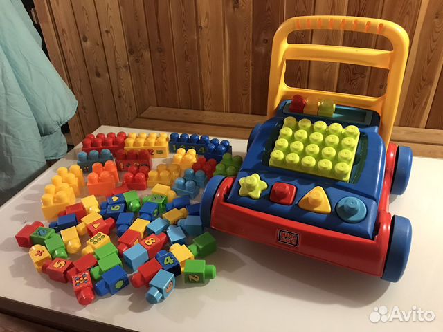 Каталка + конструктор Mega bloks