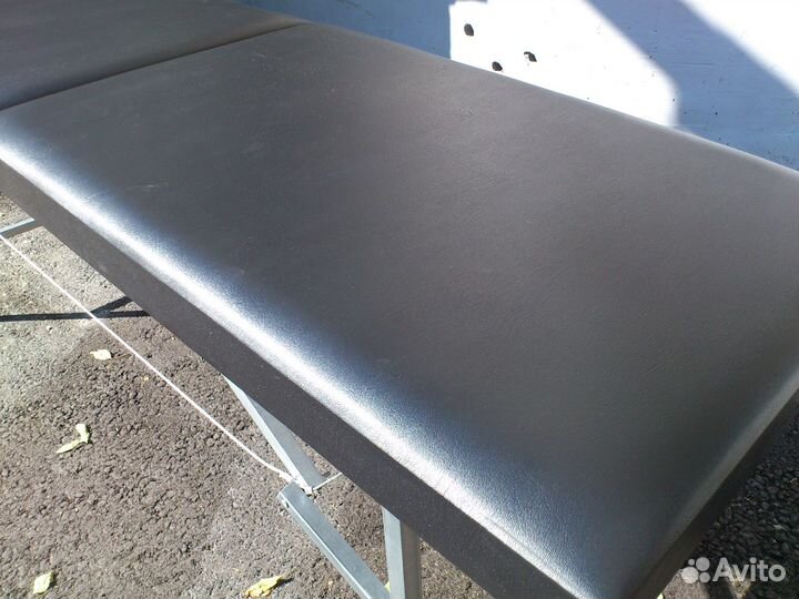 Кушетка для наращивания ресниц