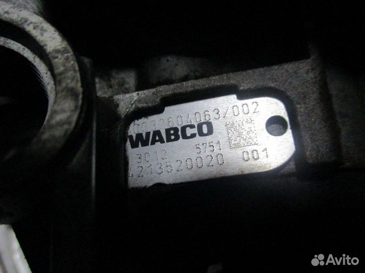 Цилиндр управления кпп Mercedes-Benz A0032604063