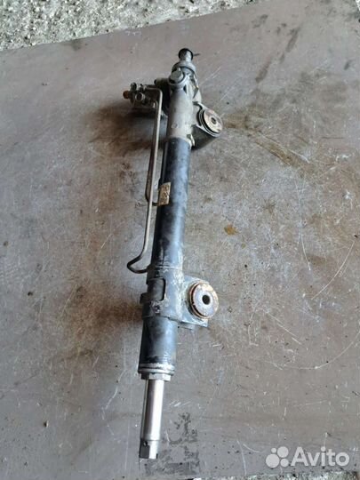 Рейка рулевая на Nissan Fuga