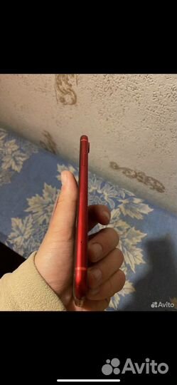 iPhone xr 64gb red