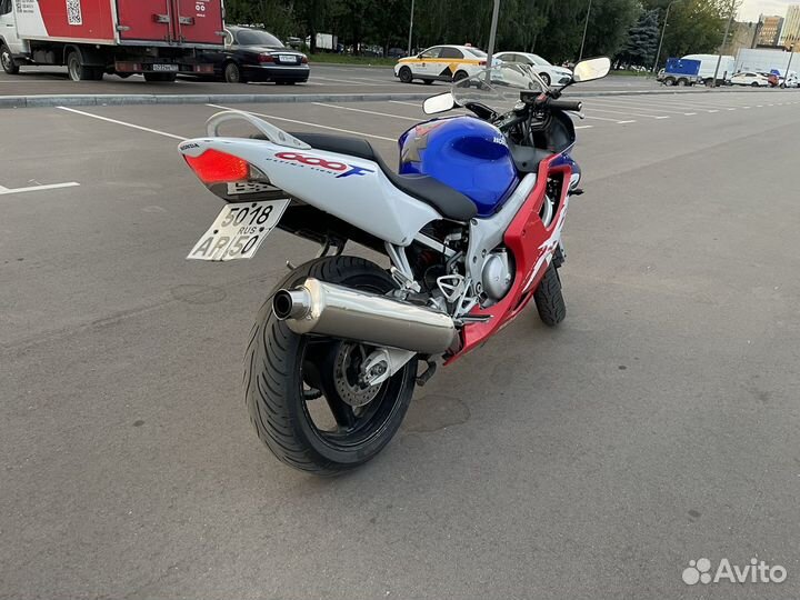 Honda cbr 600f