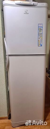 Холодильник Индезит на зап.части