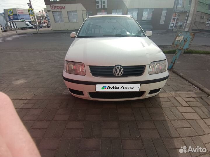 Volkswagen Polo 1.0 МТ, 2000, 340 000 км