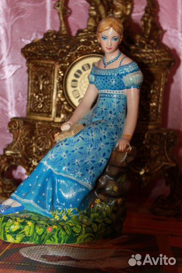 Фарфоровые статуэтки